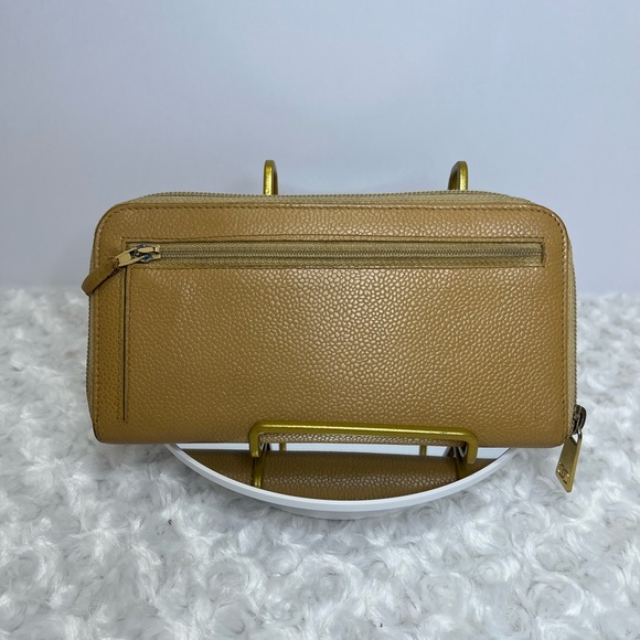 Chanel CC Caviar Leather Zip Around Wallet - Picture 2 of 13